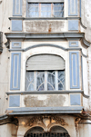 Oran, Algeria / Algrie: architectural detail on the sea front - Boulevard ALN - photo by M.Torres |  dtail architectural sur le front de mer - Bd de l'Arme de Libration Nationale