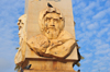 Oran, Algeria / Algrie: Sidi Brahim monument - obelisk with the image of the Emir Abdelkader - photo by M.Torres | Monument de Sidi Brahim - buste de lmir Abdelkader - Place du 1er Novembre 1954