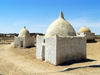 Algrie - Touggourt - Wilaya de Ouargla: tombeaux des rois constantins - dmes - petits tombeaux - photographie par J.Kaman