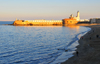 Algiers / Alger - Algeria: fortifications of Ilot de la Marine and the beach along Boulevard Amara Mohamed Rachid - Mediterranean coast | lot de la Marine et la plage du Bd Amara Mohamed Rachid, ex Bd Amiral Pierre - photo by M.Torres