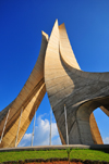 Alger - Algrie: Monument des martyrs de la guerre d'Algrie - soleil et ombre - photo par M.Torres