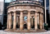 Australia - Brisbane (Queensland): Anzac War Memorial - photo by  Picture Tasmania/Steve Lovegrove