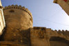 Azerbaijan - Baku: walls of the old city - UNESCO world heritage - photo by Miguel Torres