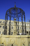 Azerbaijan - Baku: Zodiac fountain - photo by M.Torres