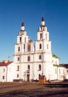 Belarus - Minsk: glory in white - Cathedral of the Holy Ghost / St Dukhawski (photo by Miguel Torres)