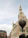 Leuven / Louvain (Flanders / Vlaanderen - Brabant province): University Library - balloon (photo by Michel Bergsma)