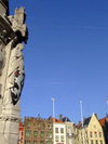 Belgium - Brugge / Bruges (Flanders / Vlaanderen - West-Vlaanderen province): Statue of Jan Breidel and Pieter de Coninc - Unesco world heritage site (photo by M.Bergsma)