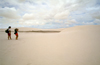 Brazil / Brasil - Lenis (Maranho): in the sand / na areia - photo by F.Rigaud