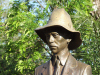 Brazil / Brasil - Foz do Iguau (Parana): statue of Frederico Engel Rios, tourism pioneer of the Iguazu waterfalls - Parque Nacional do Iguau - photo by M.Bergsma