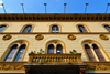 So Paulo, Brazil: Italianate facade with frieze - building of the Saraiva bookshop, originally the Hotel Paulista - balcony with balusters and elegant arched double windows with mullions - Praa Doutor Joo Mendes - photo by M.Torres