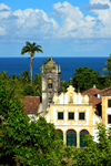 Olinda, Pernambuco, Brazil: facade of the baroque Convent of St Francis / Church of Our Lady of the Snows, seen against the ocean and surrounded by vegetation - built by the Portuguese in 1585, it is the oldest Franciscan convent in Brazil - Historic Centre of the Town of Olinda, UNESCO World Heritage Site - Convento de So Francisco /  Igreja de Nossa Senhora das Neves - photo by M.Torres