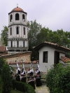 Bulgaria - Plovdiv: young people in kuker costumes II (photo by J.Kaman)