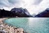 Canada / Kanada - Lake Louise, Alberta: view towards the Plain of Six Galciers - Banff National Park - Unesco world heritage site - photo by M.Torres