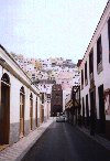 Canary Islands - La Gomera - San Sebastin de la Gomera: walking to N.Sra. de la Asuncin church - photo by M.Torres