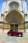 Tarragona, Catalonia: faade of the Cathedral - a classical car waits for the bride and groom - Vauxhall Wyvern LIX 4-Door Saloon - photo by B.Henry