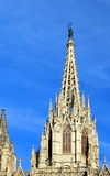 Barcelona, Catalonia: spire of the Cathedral of Santa Eulalia, 'La Seu', Barri Gtic - Catedral de la Santa Creu i Santa Eullia - photo by M.Torres