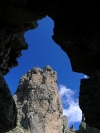 Corsica / Corse - Aiguilles de Bavella (Corse-du-Sud): rock formations - from a cave (photo by J.Kaman)