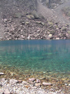 Corsica - Lozzi area - Haute-Corse: Lac du Cinto - lake - stones (photo by J.Kaman)