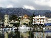 Crete - Elounda (Agios Nikolaos Municipality - Lassithi prefecture): waterfront  - Church and Kalypso Hotel (photo by Alex Dnieprowsky)