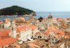 Croatia - Dubrovnik: over the tiled roofs (photo by M.Torres)