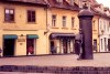 Zagreb / ZAG : leaning -  statue, August Senoa, Croatian Poet - Vlaska street - photo by M.Torres