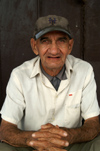 Cuba - Holgun - old man with NY Yankees baseball cap - photo by G.Friedman
