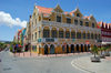 Curacao - Willemstad: Penha - Corner building of Handelskade on the St. Annabaaichannel and Breedestraat -  Handelskade/Heerenstraat 1, Punda - photo by S.Green