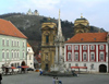 Czech Republic - Mikulov (Southern Moravia - Breclav district): Trinity column - Town square - photo by J.Kaman