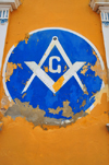 Puerto Plata, Dominican republic: Masonic Square and Compasses - symbolism at the Malecn - Restauracin masonic lodge - Respetable Logia Restauracin al Or.. de Puerto Plata - Loja Manica Restaurao - photo by M.Torres