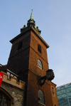 London: Hallows-by-the-Tower church - photo by M.Torres