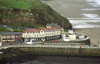 Whitby, North Yorkshire, England: Battery Parade and Whitby Sands viewed from Abbey Plain - photo by D.Jackson