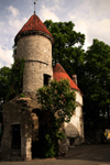 Estonia - Tallinn - Old Town - Viru Gate Tower - evening - photo by K.Hagen