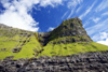 Vestmannabjrgini / Vestmanna bird cliffs, Streymoy island, Faroes: basalt and grass - photo by A.Ferrari