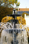 La Varenne, Val-de-Marne, Ile-de-France: fountain - photo by Y.Baby