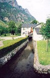 France - Les Cabannes (Arige - Midi-Pyrnes): old water mill (photo by Miguel Torres)