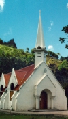 French Polynesia - Fatu Hiva island - Marquesas: Omoa - the church (photo by G.Frysinger)