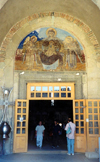 Caucasus - Georgia - Mtskheta: Svetitskhoveli cathedral - entrance - headquarters of the Georgian Orthodox and Apostolic Church - architect Arsukisdze - photo by M.Torres