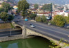 Tbilisi, Georgia: Matechi bridge over the Kura / Mtkvari river - photo by N.Mahmudova