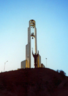 Georgia - Tbilisi / Tblissi / TBS: praising - modern campanile - photo by M.Torres