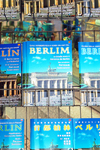 Germany - Berlin: Traveller Guides in several languages / Reisefhrung - photo by W.Schmidt