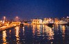 Greece - Piraeus / Pireas / Pireo / Pireu (Sterea Ellada): night on the Great Harbour (photo by Miguel Torres)
