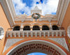 Ciudad de Guatemala / Guatemala city: former Central post office - elegant arch over 13a Calle, inspired in the Arco de Santa Catalina in Antigua Guatemala - antiguo edificio de Correos - Centro Cultural Metropolitano - photo by M.Torres