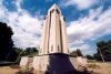 Hungary / Ungarn / Magyarorszg - Mohcs (Pecs province - Southern Transdanubia): war memorial - Dek square / Dek tr (photo by Miguel Torres)