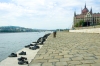 Hungary / Ungarn / Magyarorszg -Budapest: the Parliament - abandoned shoes  (photo by P.Gustafson)
