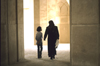 Iran: mother and daughter - photo by W.Allgower