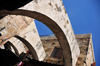 Jerusalem, Israel: stone masonry arches on El Wad Ha Gai street - used as butresses on this narrow street in the Muslim Quarter - photo by M.Torres