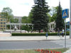 Kaliningrad / Knigsberg, Russia: pergola and fountain in the city center / Pergola und Brunnen in der Innenstadt - photo by P.Alanko