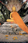 Laos - Vientiane: Buddha in meditation - religion - Buddhism - photo by Walter G Allgwer