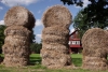 Latvia - Koni: haystacks - rural scene - agriculture - hay  (Valmieras Rajons - Vidzeme) (photo by A.Dnieprowsky)