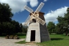 Latvia - Valka: fake windmill (Valkas Rajons - Vidzeme) (photo by A.Dnieprowsky)